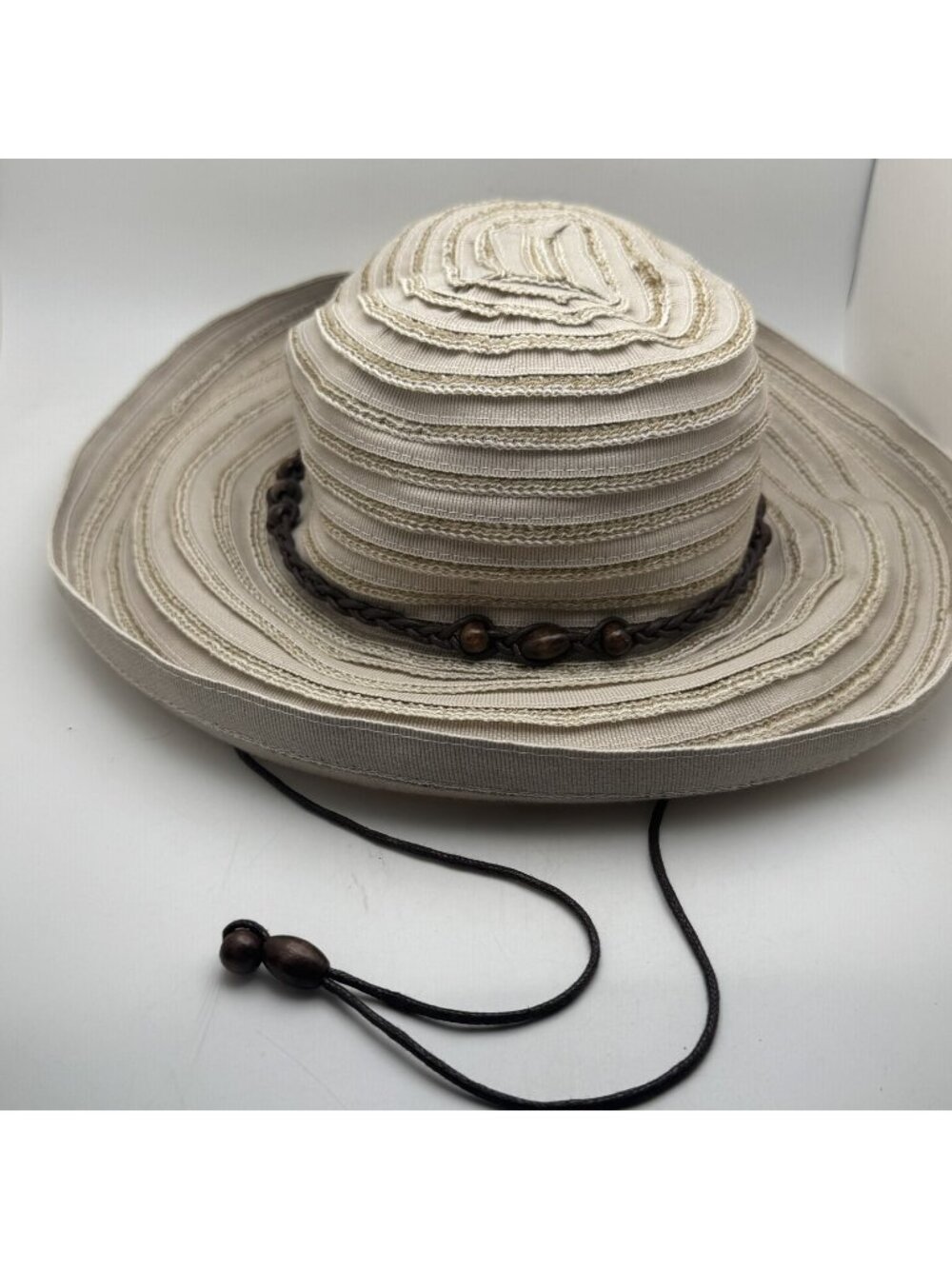 Sunday Afternoons Sun Hat Women's M Tan Beige Wide Brim Polyester Cotton Blend